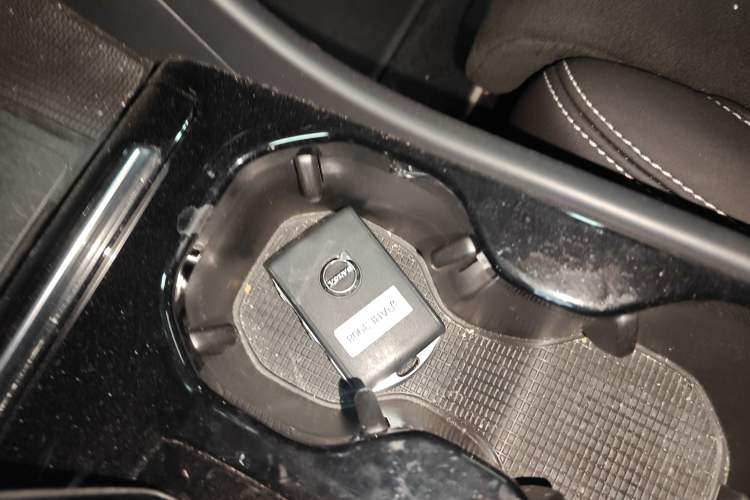 Used Volvo XC40 New Energy 2022 Long-Range Version Vehicle Key