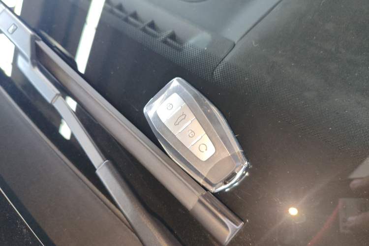 Used Geely Auto Preface 2026 Model Oriental Yao 1.5TD Fuyao Edition Vehicle Key