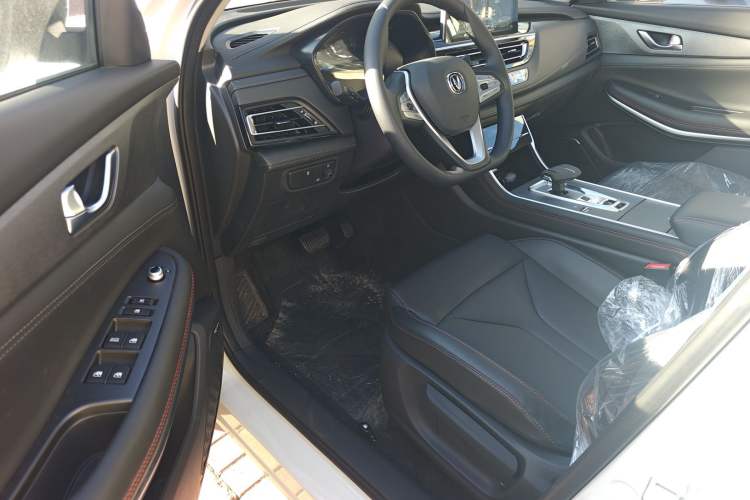 Used Changan CS75 2024 Enjoy Edition 1.5T DCT Luxury Model
