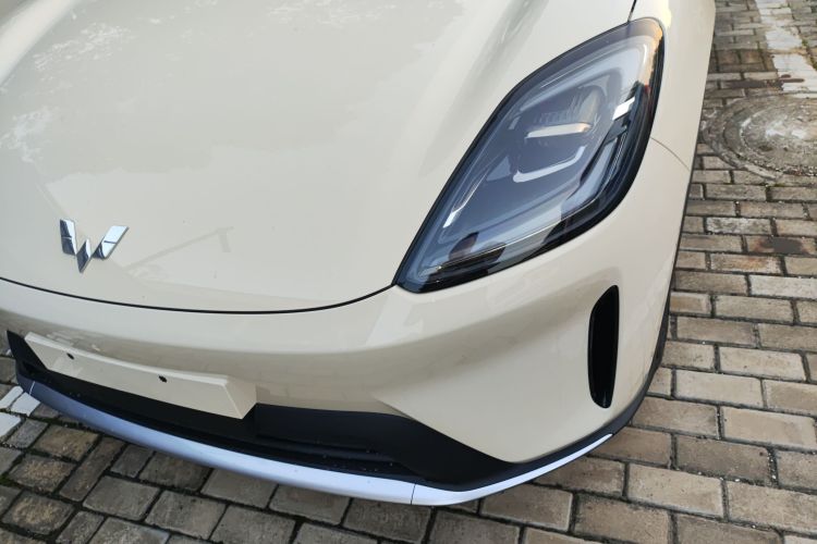 Used Wuling Bingo S 2025 Model 430km Deluxe Edition