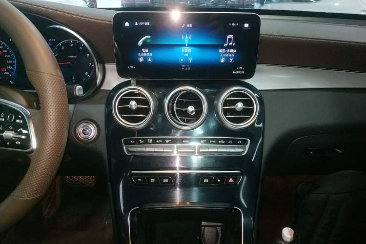 Used Mercedes-Benz GLC 2020 Facelifted GLC 260 L 4MATIC Dynamic Edition
