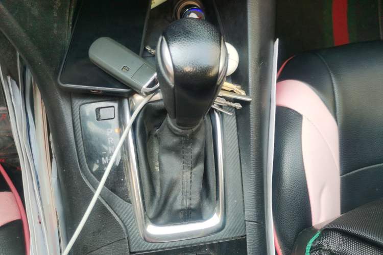 Used Mazda 3 Axela 2016 Sedan 1.5L Automatic Comfort Model