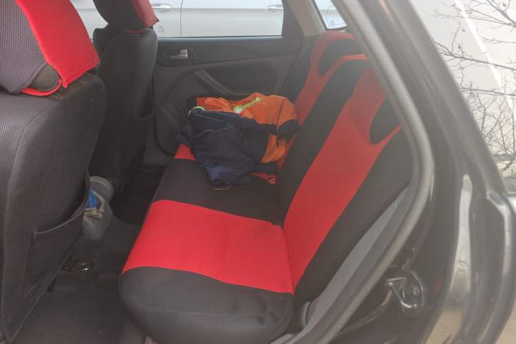 Used Ford Focus 2013 Hatchback Classic 1.8L Manual Base Model