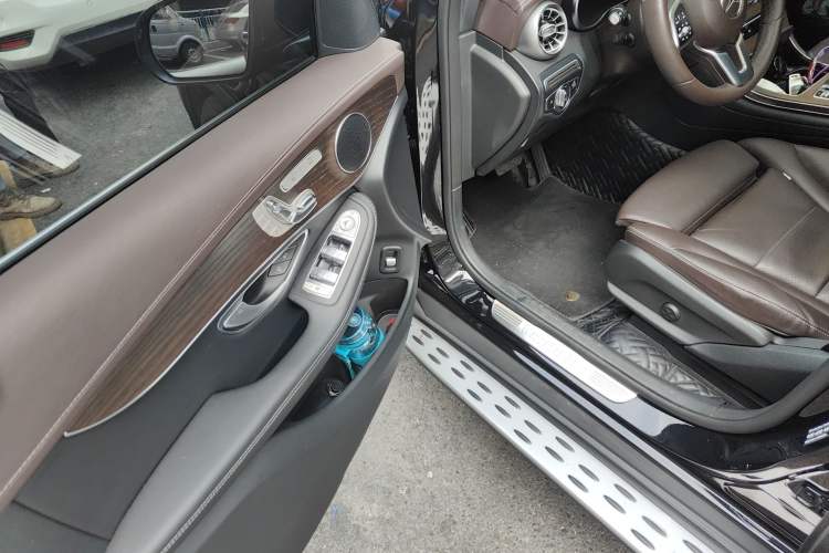 Used Mercedes-Benz GLC 2022 Second Facelift GLC 260 L 4MATIC Luxury Edition