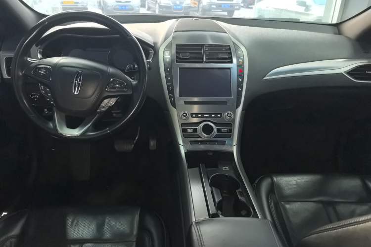 Used Lincoln MKZ 2020 2.0T MONO Limited Luxury Edition MONO WHITE