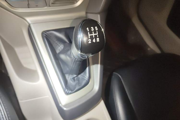 Used Ford Focus 2012 Sedan 1.6L Manual Comfort Model