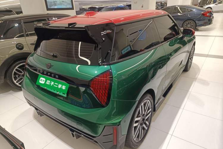 Used MINI Electric COOPER 2025 456km COOPER E Classic Style