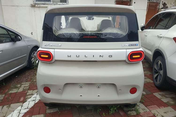 Used Wuling Hongguang MINIEV 2024 3rd Generation 215km Youth Edition