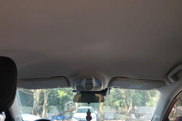 Used Wuling Xingguang 2024 Co-Creation Edition 510 Advanced Model Headliner