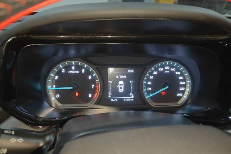 Used CHANGAN OSHAN X5 2021 Revised Version 1.5T DCT Luxury Edition
