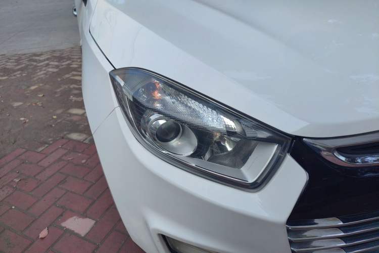 Used JAC Group Refine S5 2015 1.5T Automatic Luxury Smart Model