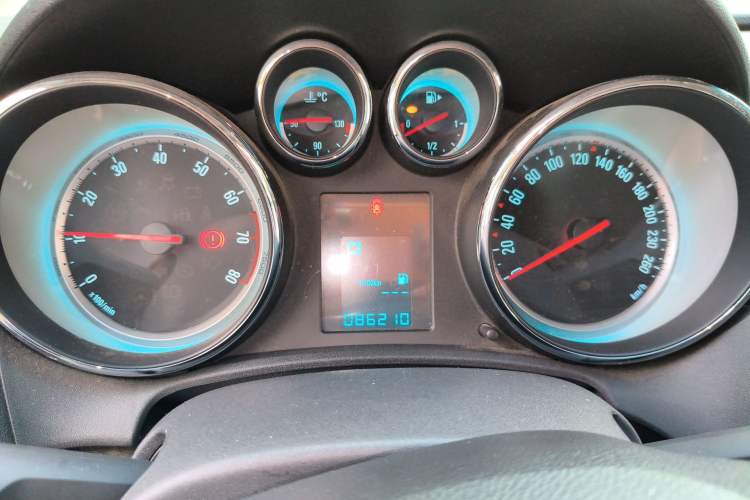 Used Buick GT 2014 XT 1.6L Automatic Fashion Edition