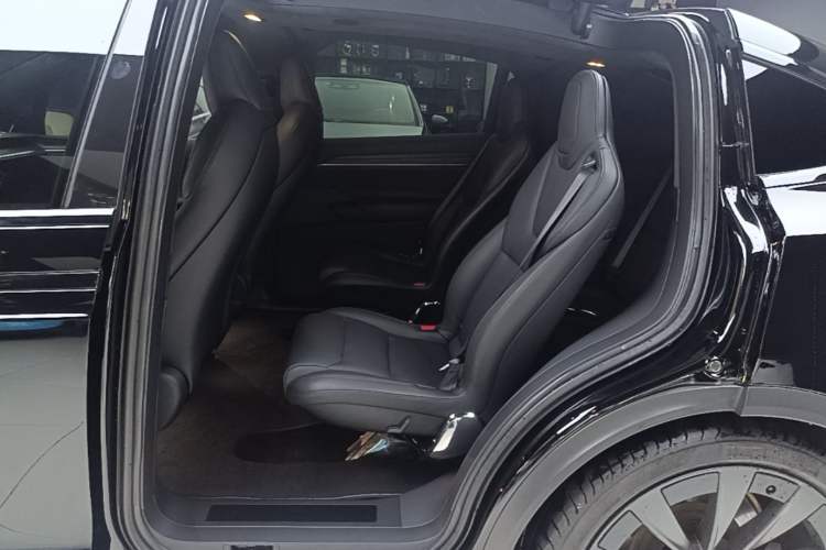 Used Tesla Model X 2023 Dual-Motor All-Wheel-Drive Version
