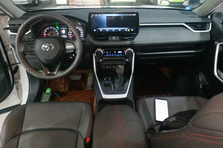 Used Toyota Wildlander 2023 2.0L CVT Two-Wheel Drive Leading Edition