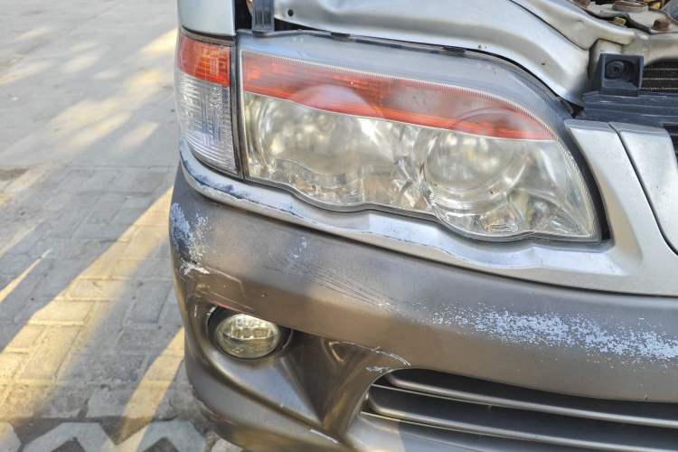 Used FORTHING Lingzhi 2014 V3 1.5L 7-Seater Luxury Model
