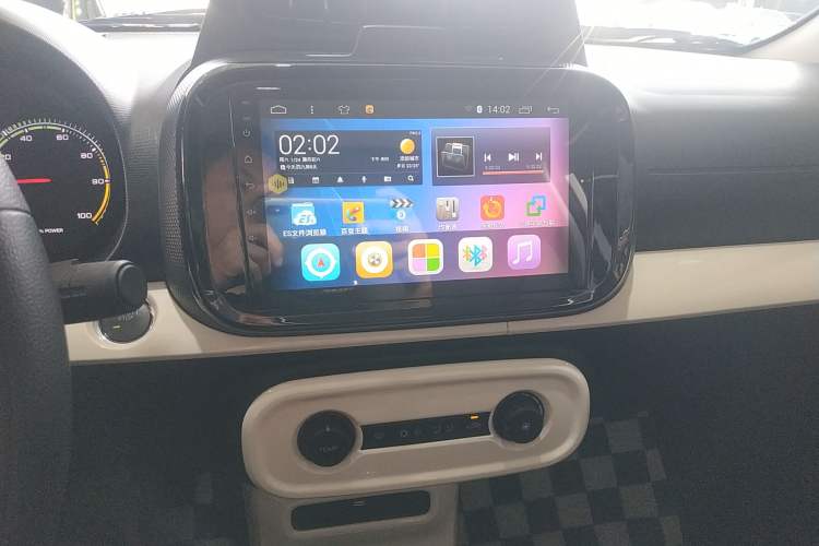 Used Roewe Clever 2022 311km QiQi BoBo Edition

