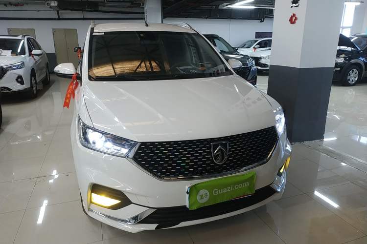 Used Baojun 360 2019 Revised Version 1.5L Manual Elite China VI
