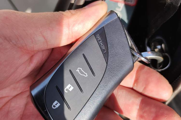 Used Lexus ES 2020 200 Excellence Edition