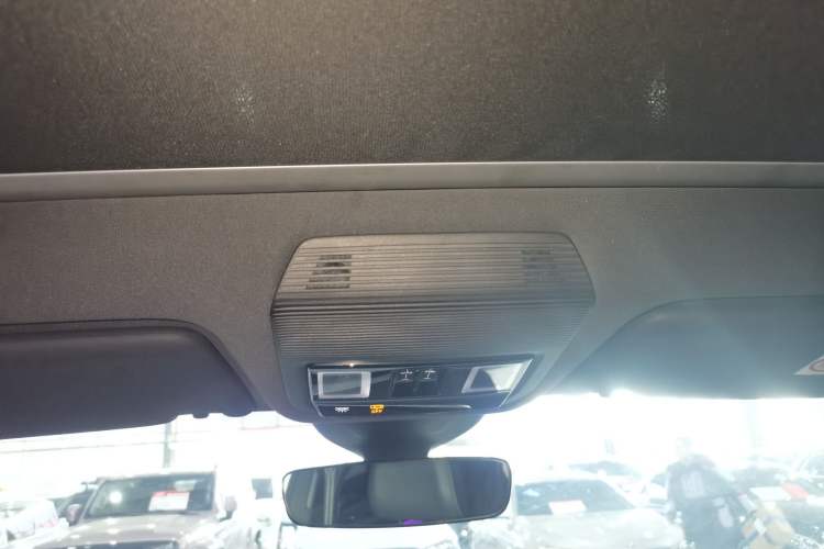 Used Volkswagen Talagon 2021 380TSI Four-Wheel Drive R-Line Touareg Edition