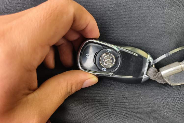 Used Buick GL6 2018 18T 6-Seater Luxury Model
