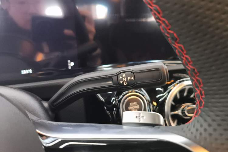 Used Mercedes-Benz A-Class 2025 A 200 L Fashion Model Gear Lever
