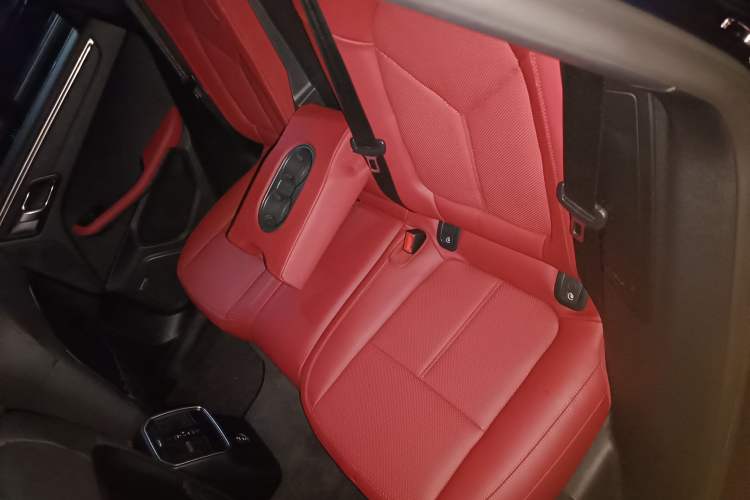 Used Porsche Macan 2020 Macan 2.0T