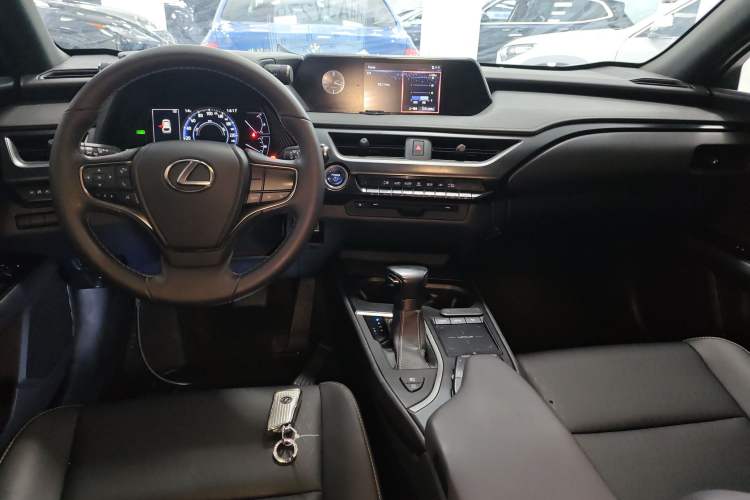Used Lexus UX 2019 260h Explore-Cool Edition China VI Standard
