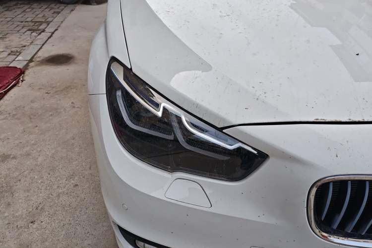 Used BMW 5 Series GT 2013 535i Elegant Edition