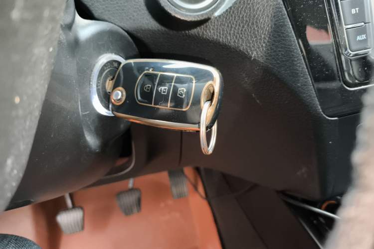 Used Dongfeng Fengon 580 2017 1.8L Manual Comfort Model Vehicle Key