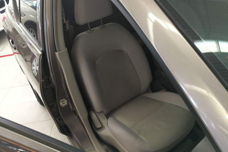 Used Nissan Sunny 2014 1.5XE Manual Comfort Edition