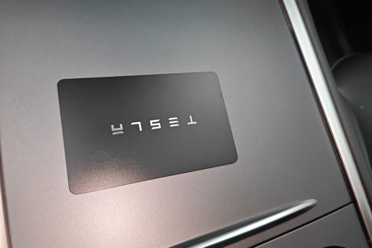 Used Tesla Model Y 2024 Rear-Wheel-Drive Version