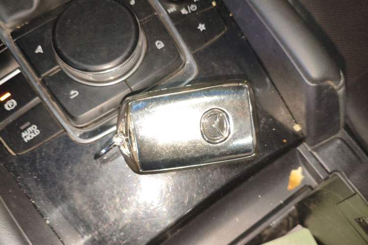 Used Mazda 3 Axela 2020 2.0L Automatic Zhiya Edition Vehicle Key