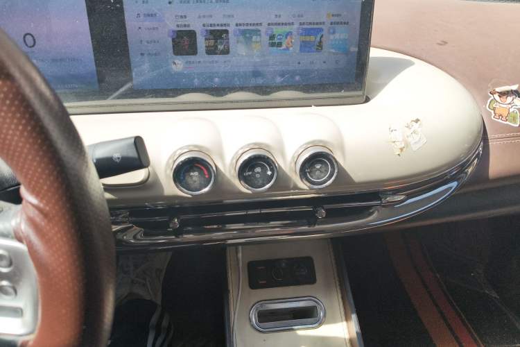 Used Wuling Bingo 2023 333 km Lingxi Connected+ Version
