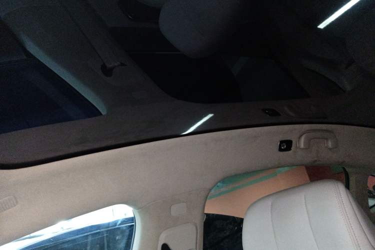 Used Rising F7 2023 Performance Pro Edition Headliner