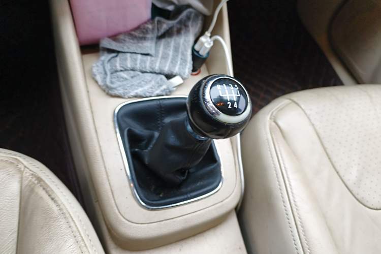 Used Volkswagen Bora 2012 1.6L Manual Comfort Model
