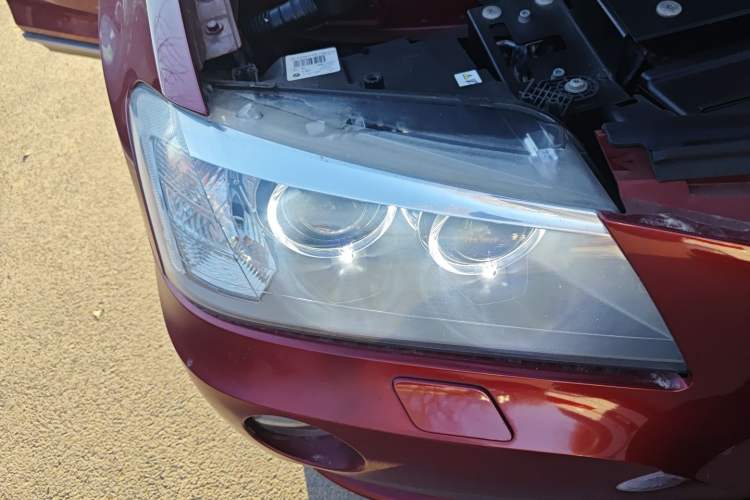 Used BMW X3 2013 Revised xDrive28i Luxury Edition Right Front Headlight