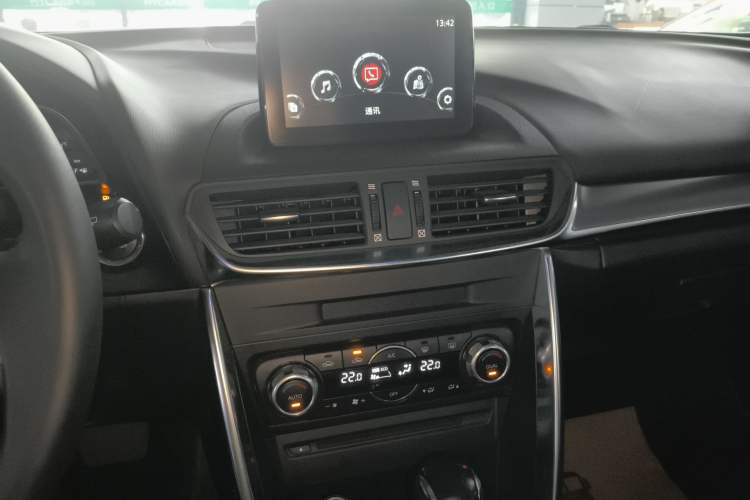 Used Mazda CX-4 2016 2.5L Automatic 4x4 Sky Blue Passion Edition
