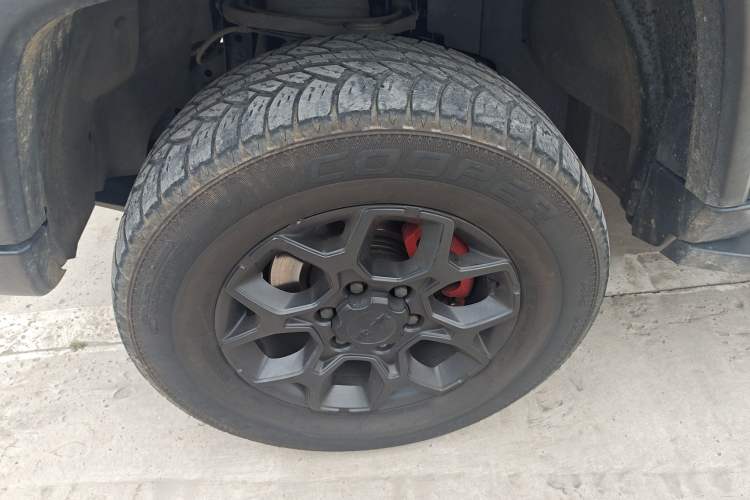 Used BAIC Off-Road BJ40 2023 2.0D Automatic Four-Wheel Drive Blade Hero Edition Adventurer Type
