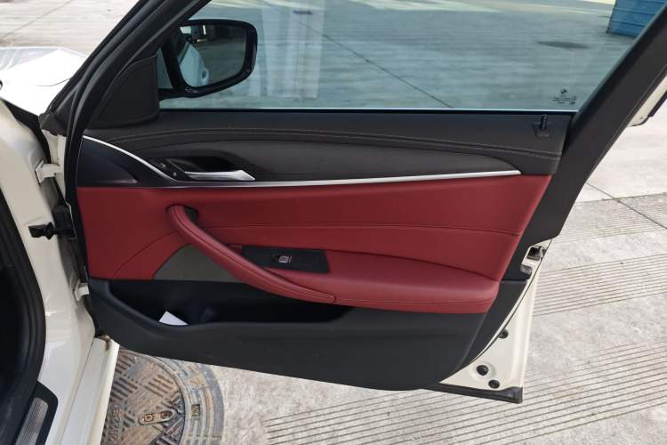 Used BMW 5 Series New Energy 2022 Restyled 535Le M Sport Package
