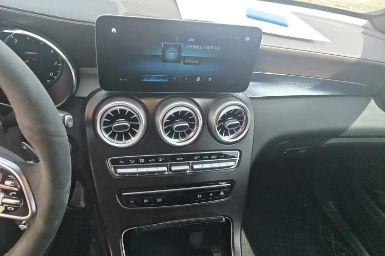 Used Mercedes-Benz GLC 2020 GLC 260 L 4MATIC Dynamic Model
