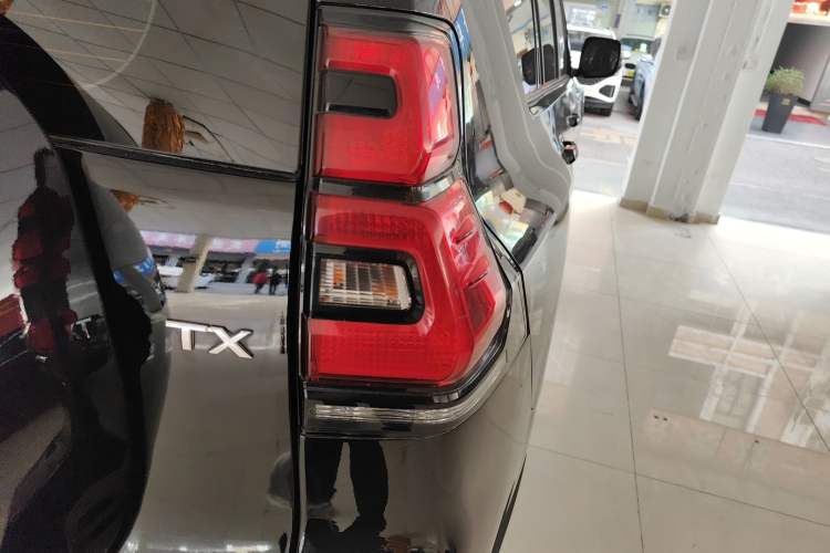 Used Toyota Prado 2018 3.5L Automatic TX-L with Rear-Mounted Spare Tire