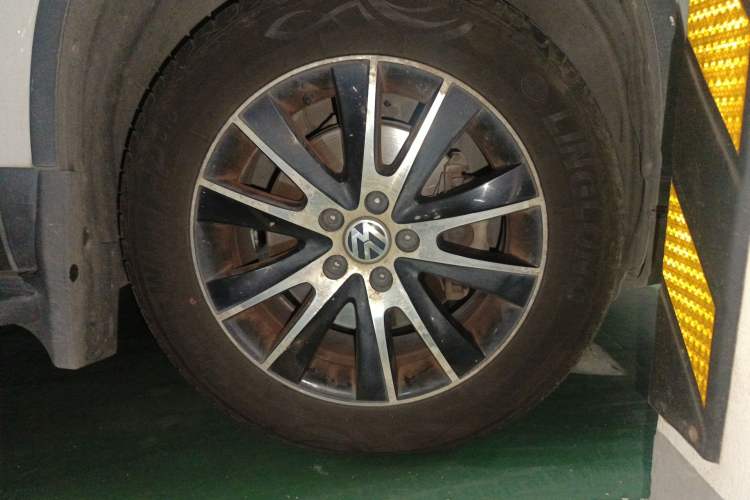 Used Volkswagen Tiguan 2015 1.8TSI Automatic Two-Wheel Drive Comfort Edition
