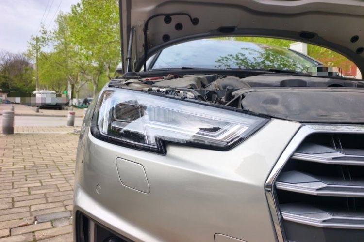 Used Audi A4L 2019 40 TFSI Fashion Edition China VI Emission Standard
