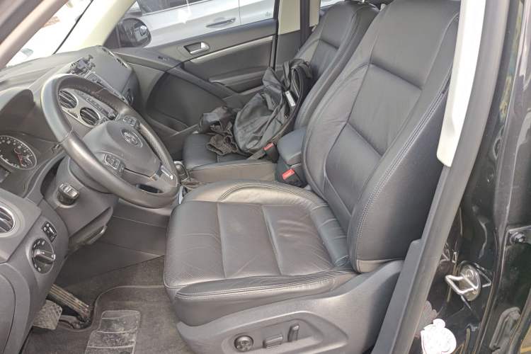 Used Volkswagen Tiguan 2015 1.8TSI Automatic Two-Wheel Drive Luxury Model Left Front Seat