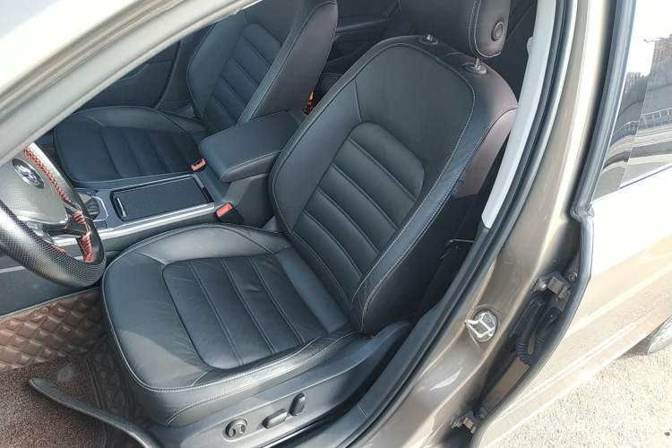 Used Volkswagen Passat 2016 330TSI DSG Luxury Edition