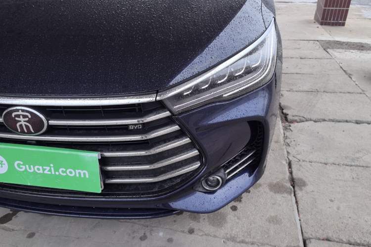 Used BYD Song MAX 2017 1.5T Automatic Smart Connect Luxury 7-Seater
