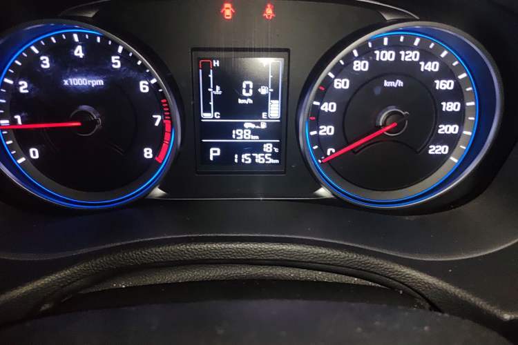 Used Hyundai ix25 2017 1.6L Automatic Smart Version Odometer Close Up