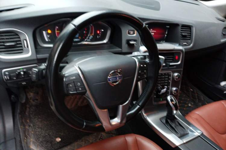 Used Volvo S60 2015 S60L T5 Intelligent Drive Edition