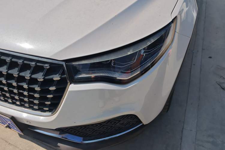 Used Zotye T700 2017 1.8T Dual-Clutch Prestige Model