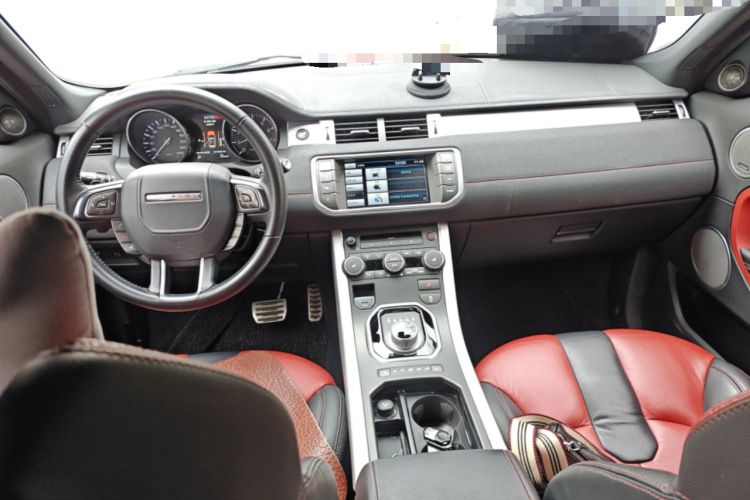 Used Land Rover Range Evoque 2012 2.0T 5-Door Ignite Edition Center Console